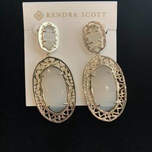 Kendra Scoot Darian Earrings